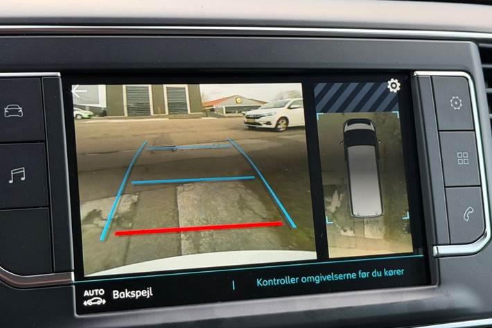 Hvid Peugeot e-Expert fra 2025