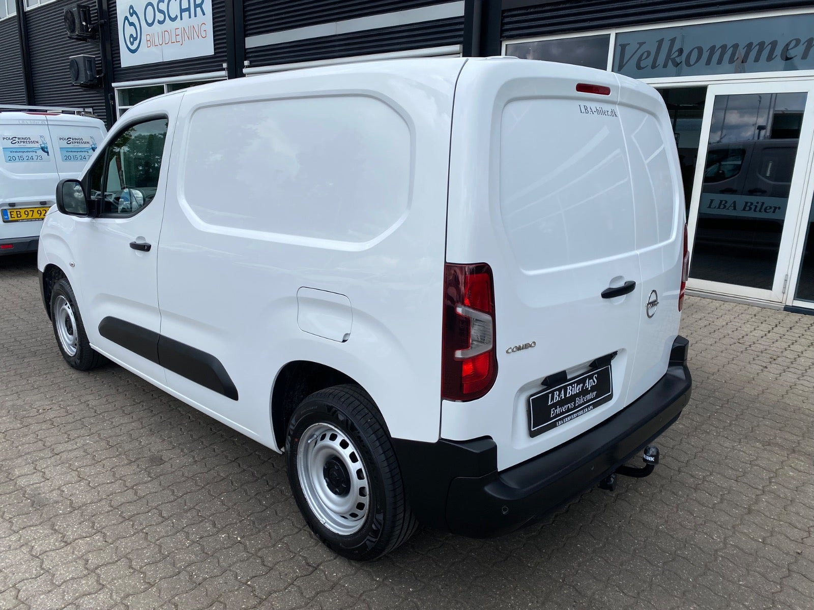 Hvid Opel Combo fra 2022