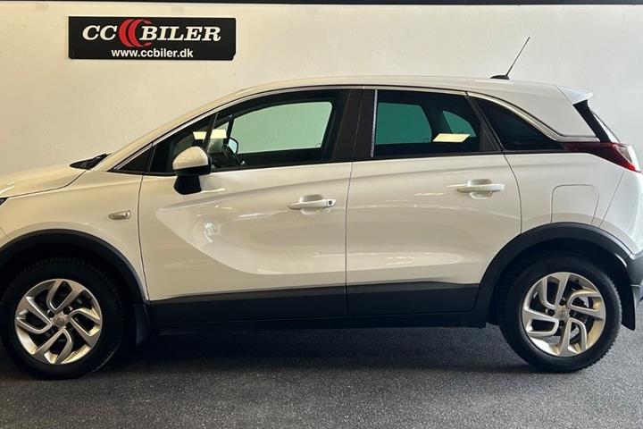 Hvid Opel Crossland X fra 2018
