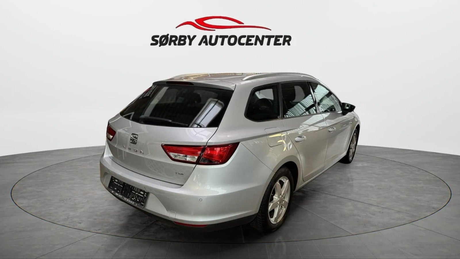 Grå Seat Leon fra 2016