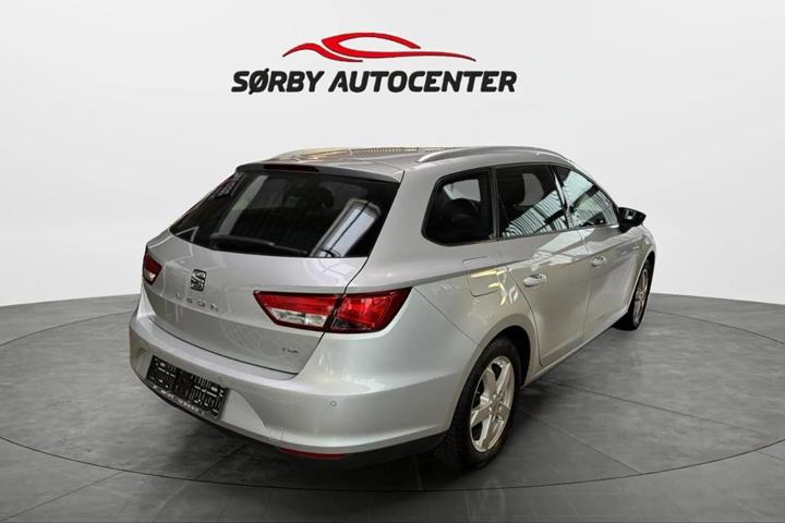 Grå Seat Leon fra 2016