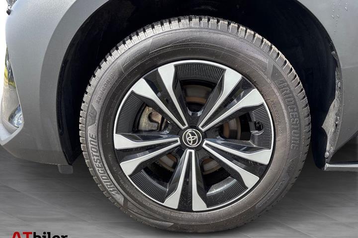 Sort Toyota BZ4X fra 2023