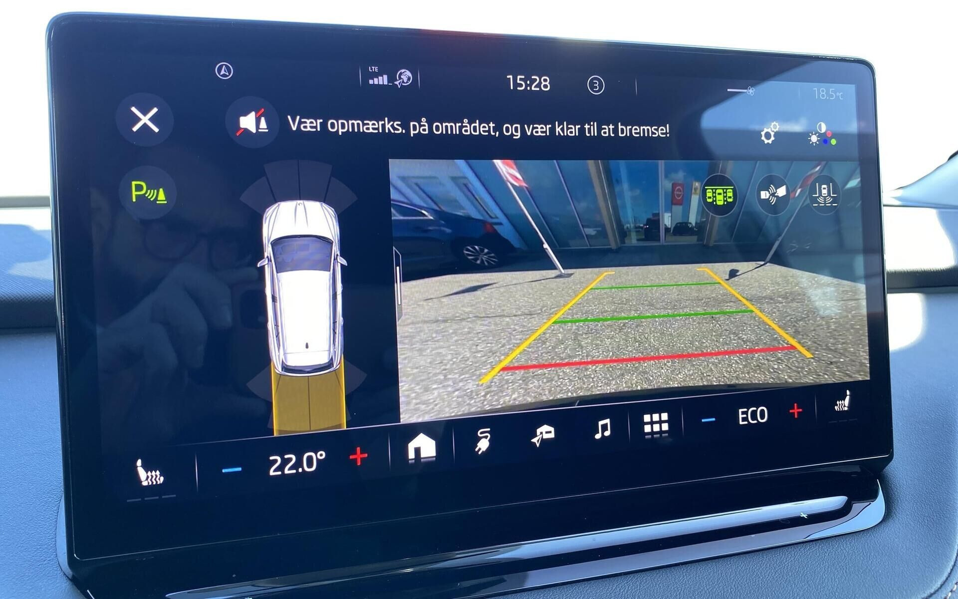 Sort Skoda Enyaq fra 2022