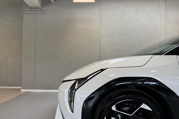 Hvid Kia EV4 fra 2026