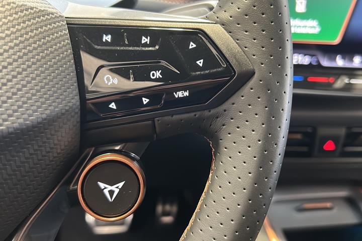 Hvid Cupra Born fra 2025