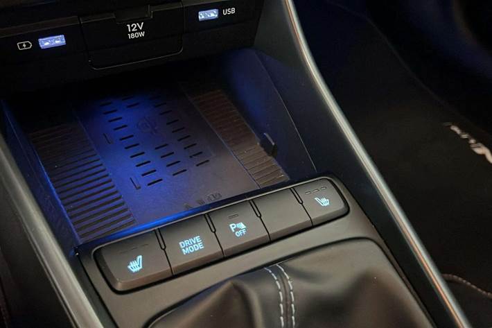 Hvid Hyundai i20 N fra 2023