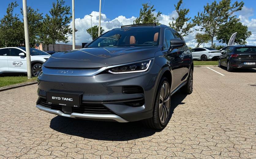 BYD Tang 109 Flagship AWD 7prs