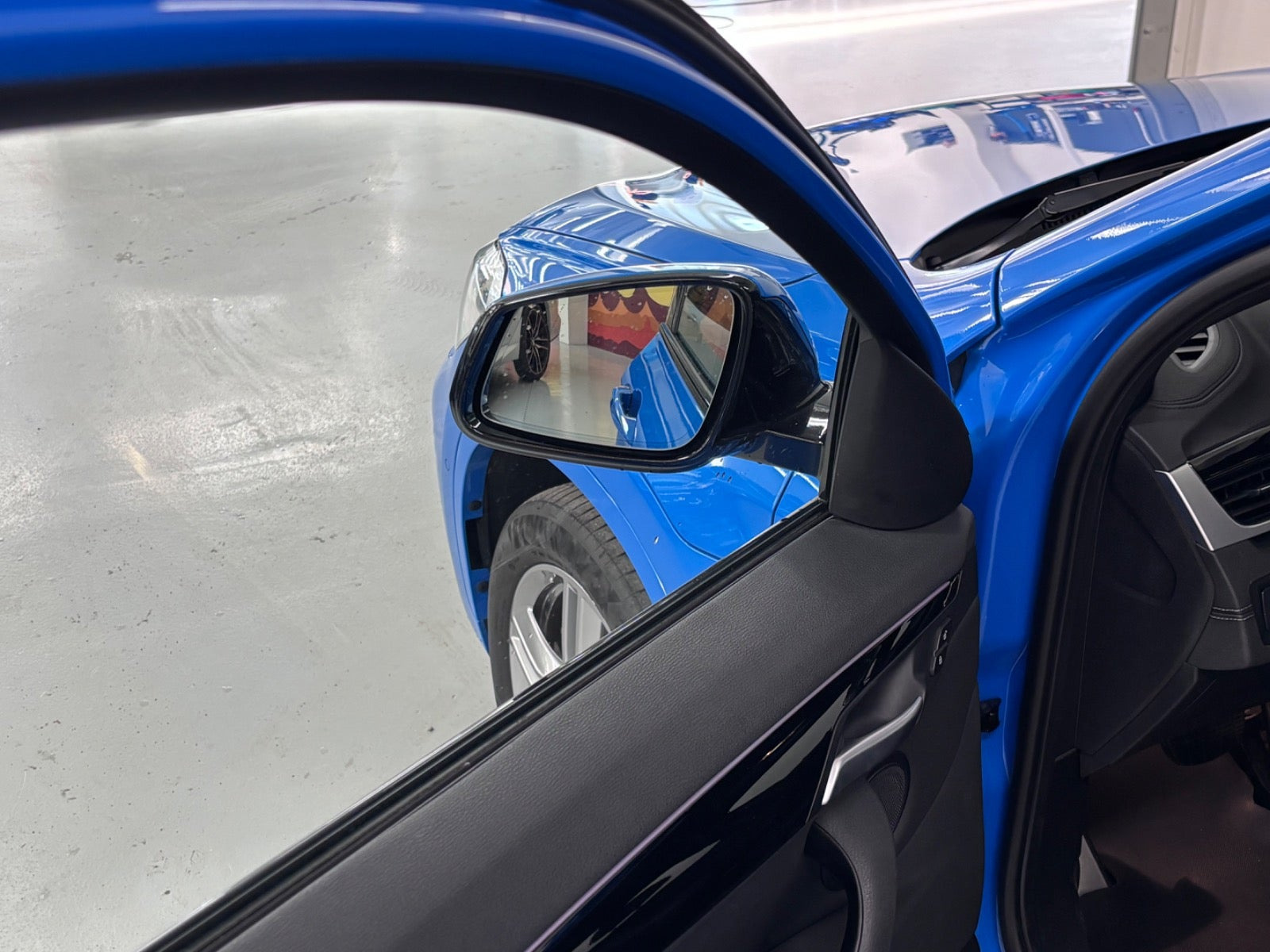 Blå BMW X1 fra 2021