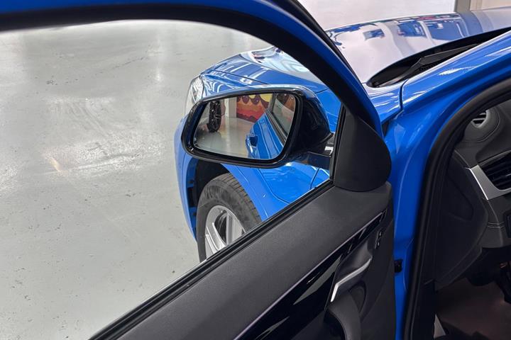 Blå BMW X1 fra 2021