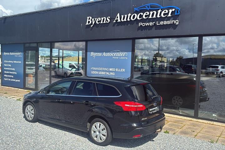 Sort Ford Focus fra 2017