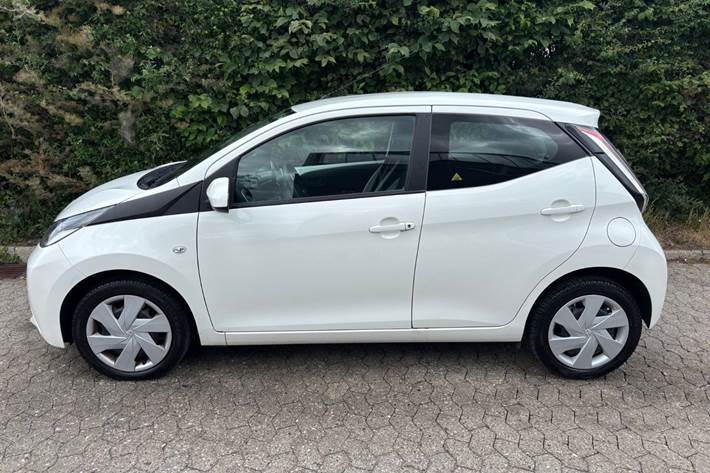 undefined Toyota Aygo fra 2014