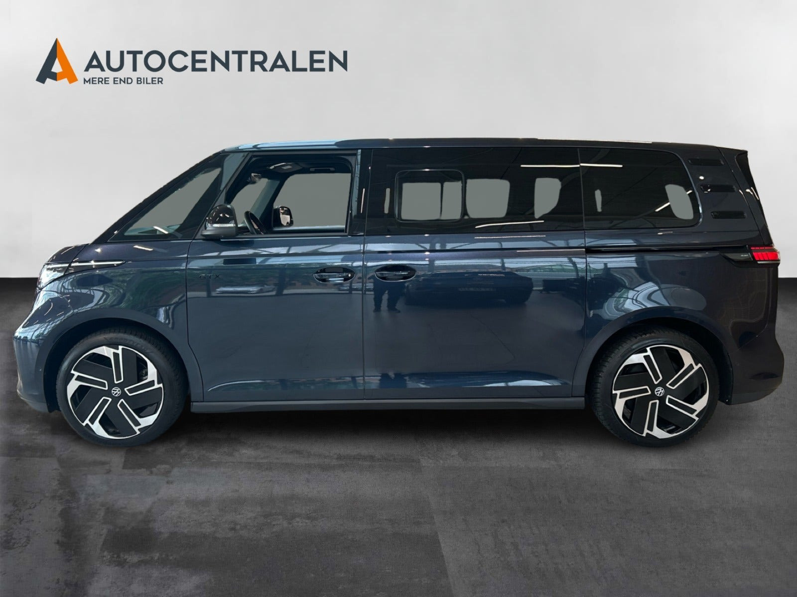 Blå VW ID.Buzz fra 2026