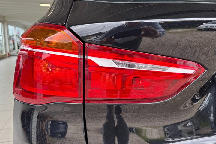Sort BMW X1 fra 2018