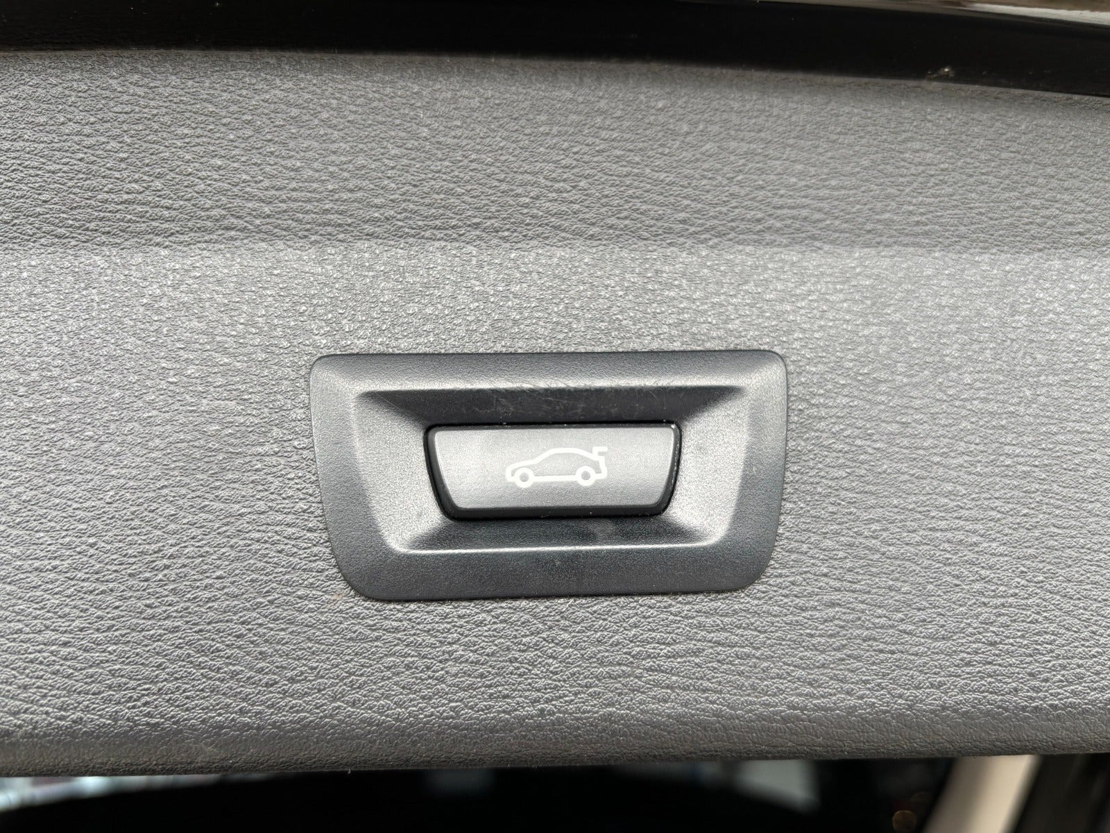 Sort BMW X1 fra 2018