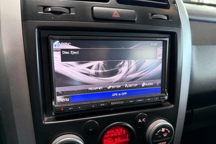 Grå Suzuki Grand Vitara fra 2012