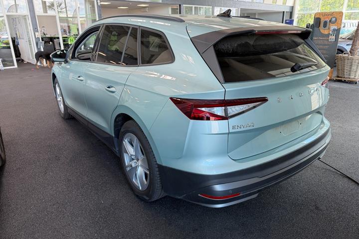 Sølv Skoda Enyaq fra 2023
