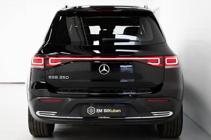 undefined Mercedes EQB250 fra 2023