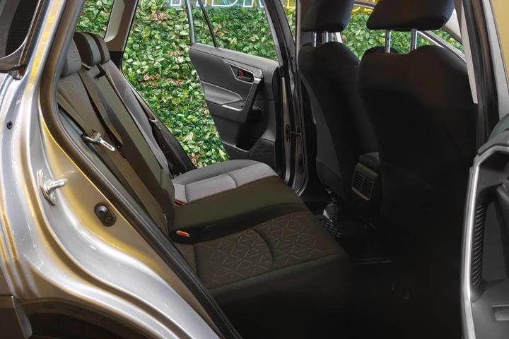 undefined Toyota RAV4 fra 2020