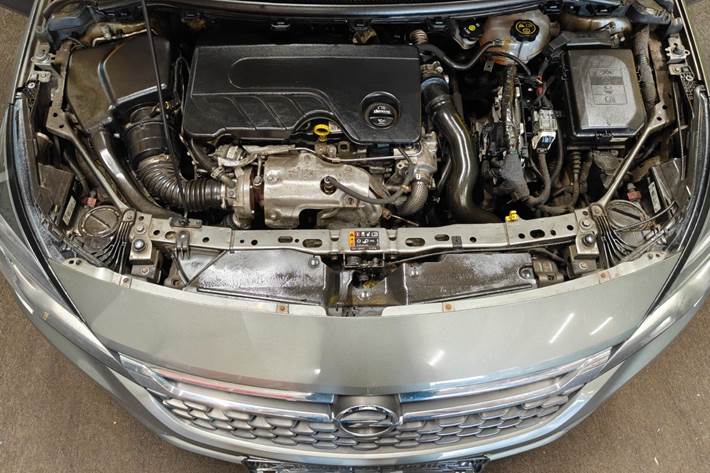 undefined Opel Astra fra 2017
