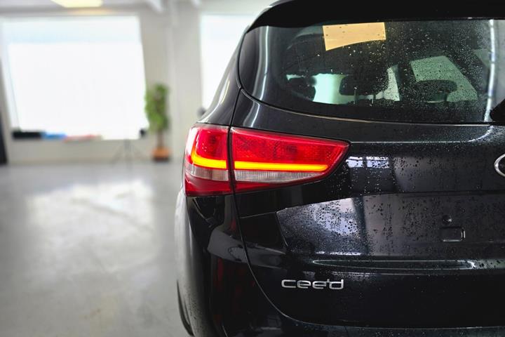 Sort Kia Ceed fra 2018