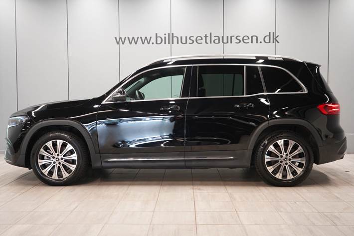 Sort Mercedes EQB250+ fra 2025