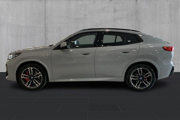 undefined BMW iX2 fra 2025