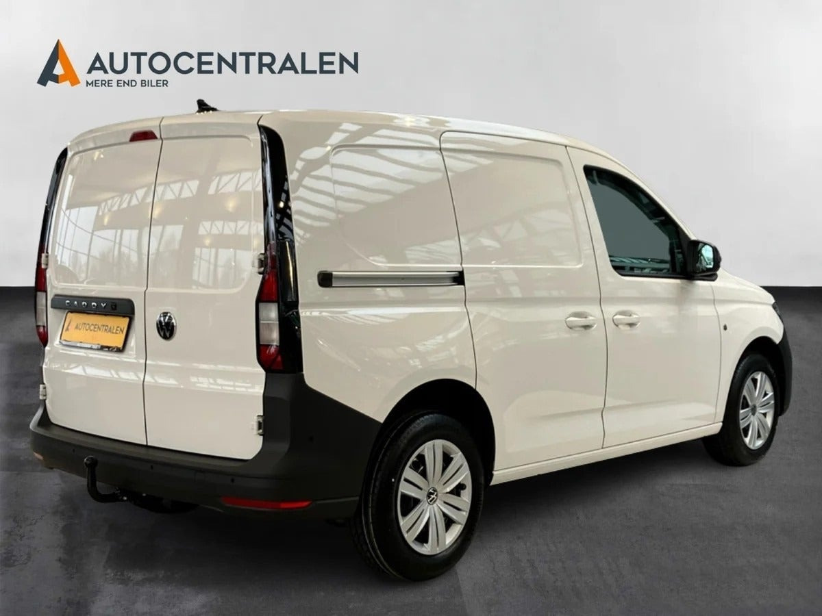 Hvid VW Caddy fra 2026