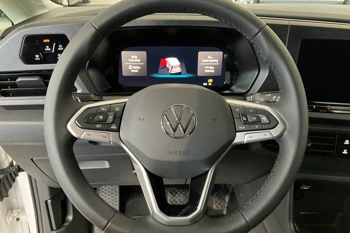 Hvid VW Caddy fra 2026