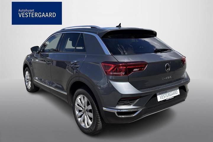 Grå VW T-Roc fra 2022
