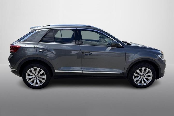 Grå VW T-Roc fra 2022