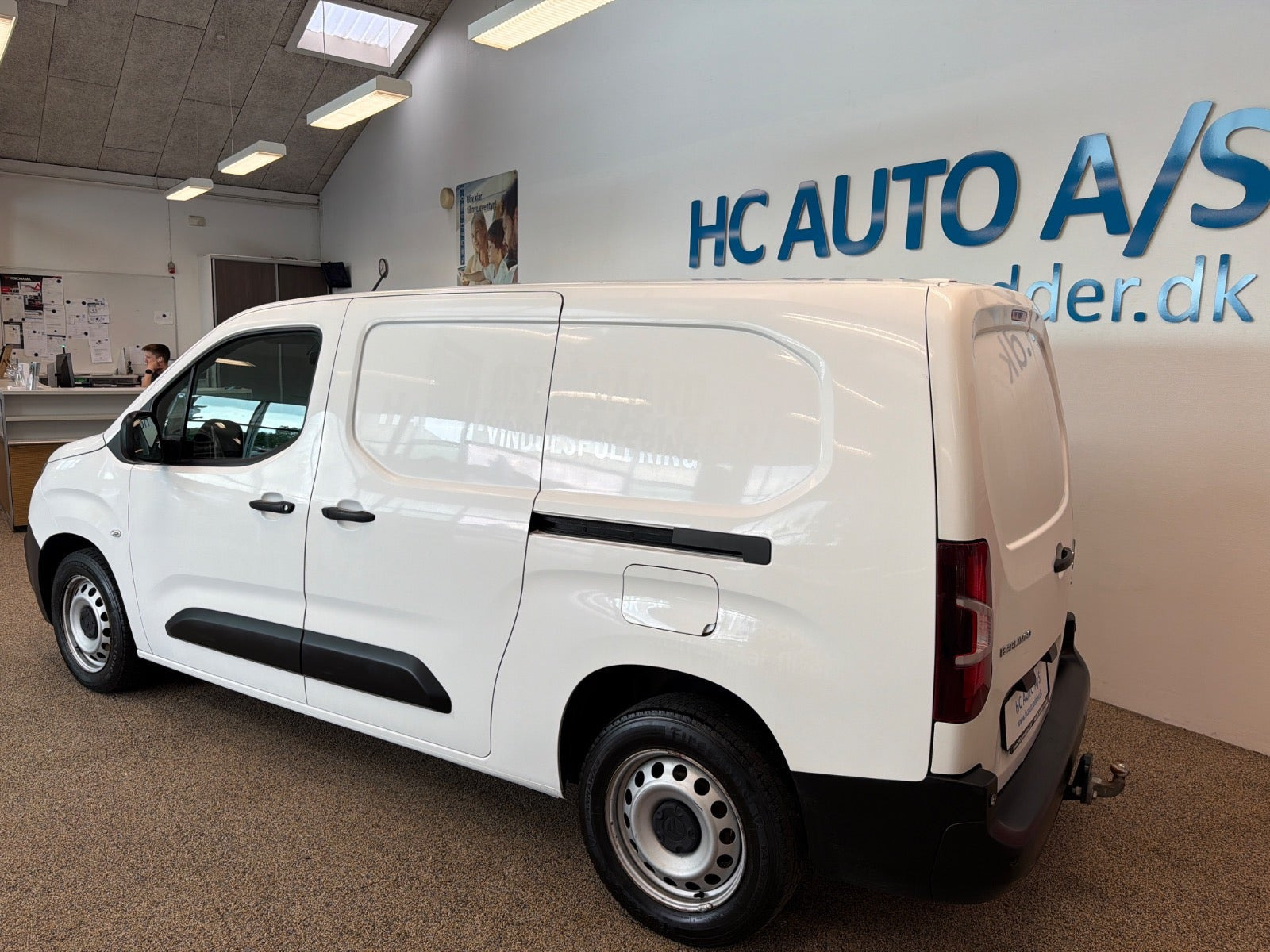 Hvid Citroën Berlingo fra 2021