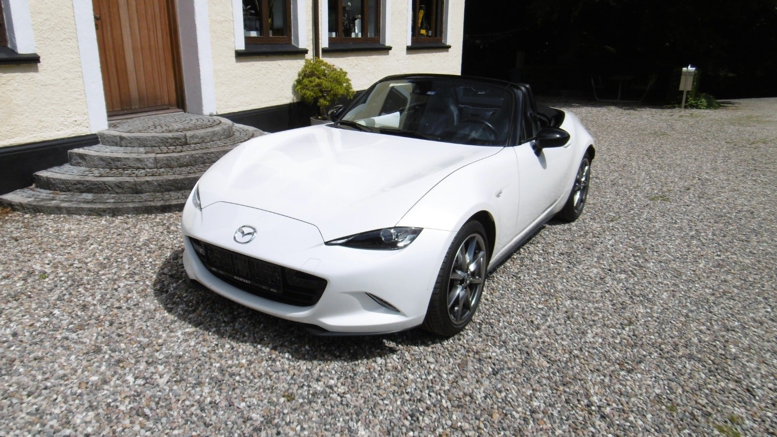 Hvid Mazda MX-5 fra 2015