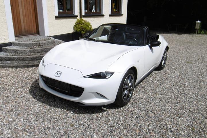 Hvid Mazda MX-5 fra 2015