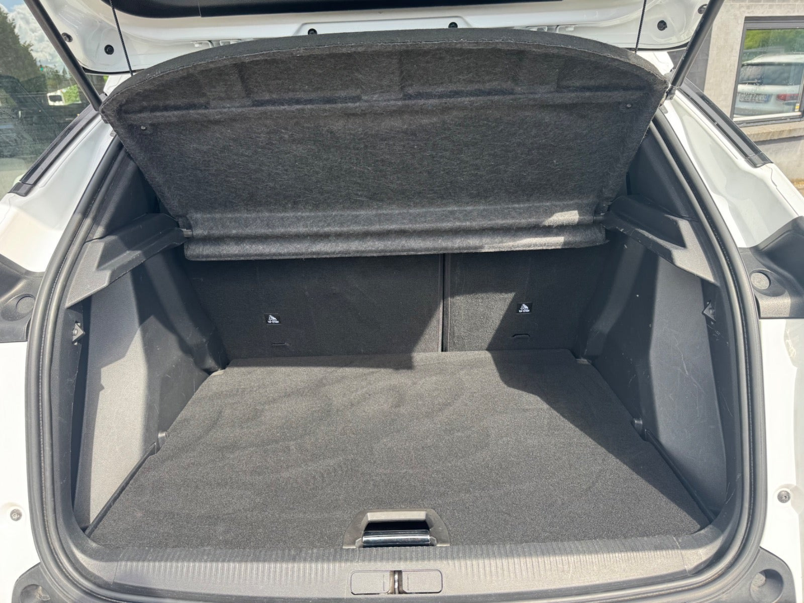 undefined Peugeot 2008 fra 2020