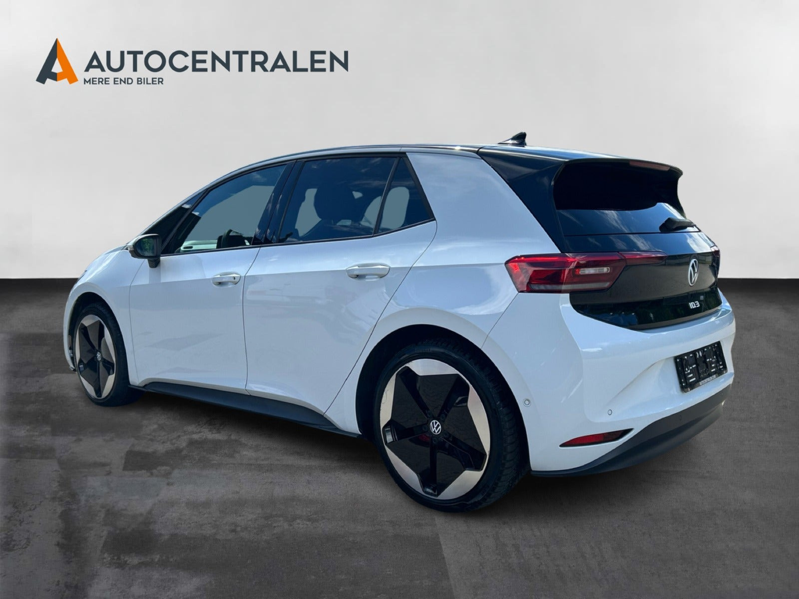 Hvid VW ID.3 fra 2023