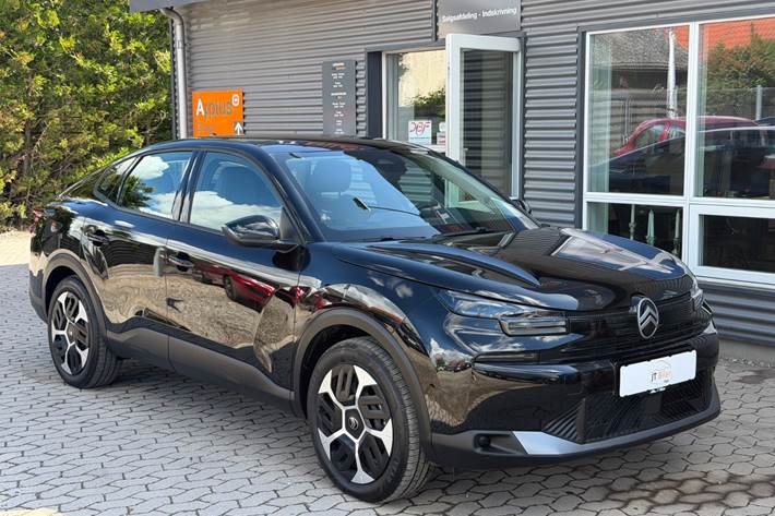 Sort Citroën ë-C4 X fra 2025 set udefra