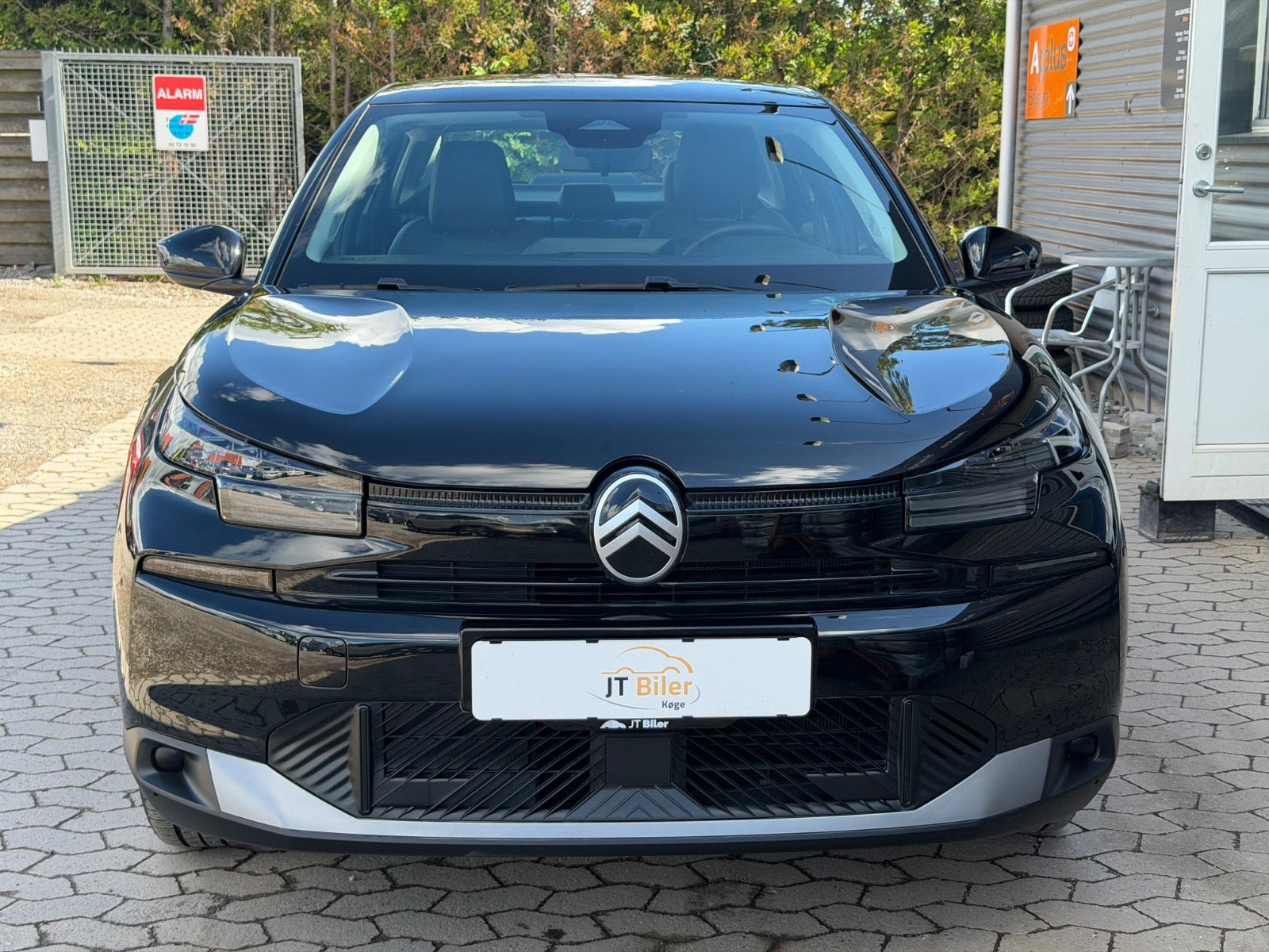 Sort Citroën ë-C4 X fra 2025
