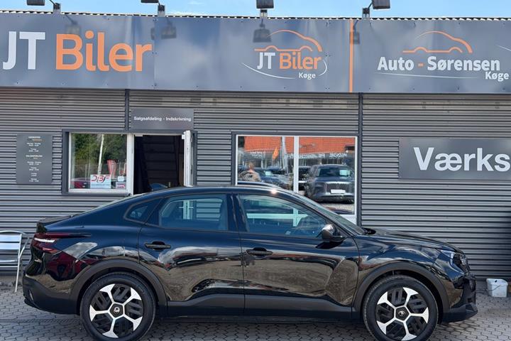 Sort Citroën ë-C4 X fra 2025