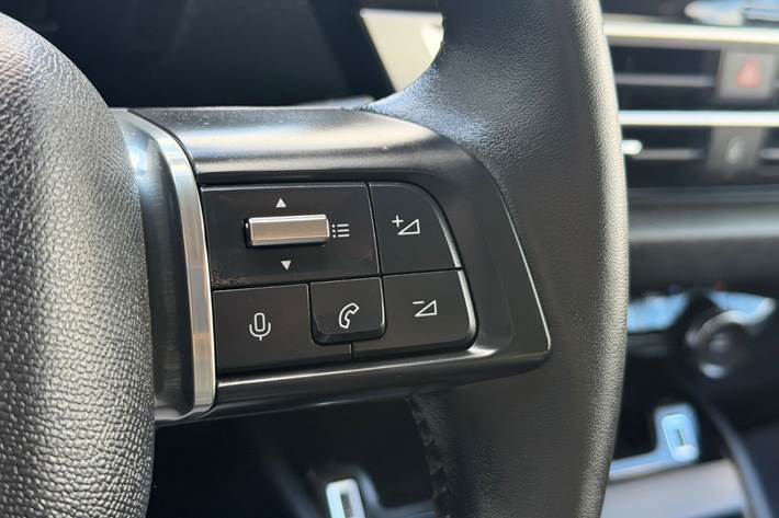 Sort Citroën ë-C4 X fra 2025