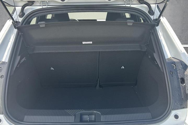 Hvid Nissan Micra fra 2026
