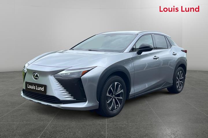 undefined Lexus RZ fra 2024 set udefra