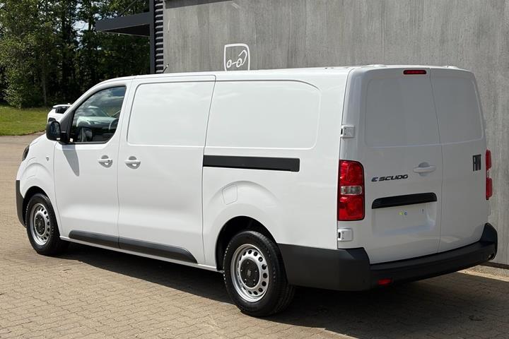 Hvid Fiat E-Scudo fra 2026