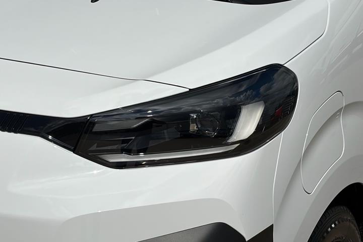 Hvid Fiat E-Scudo fra 2026