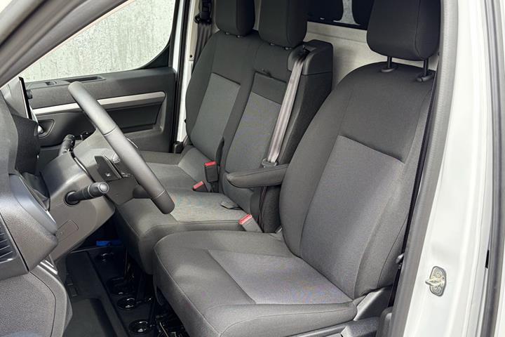 Hvid Fiat E-Scudo fra 2026