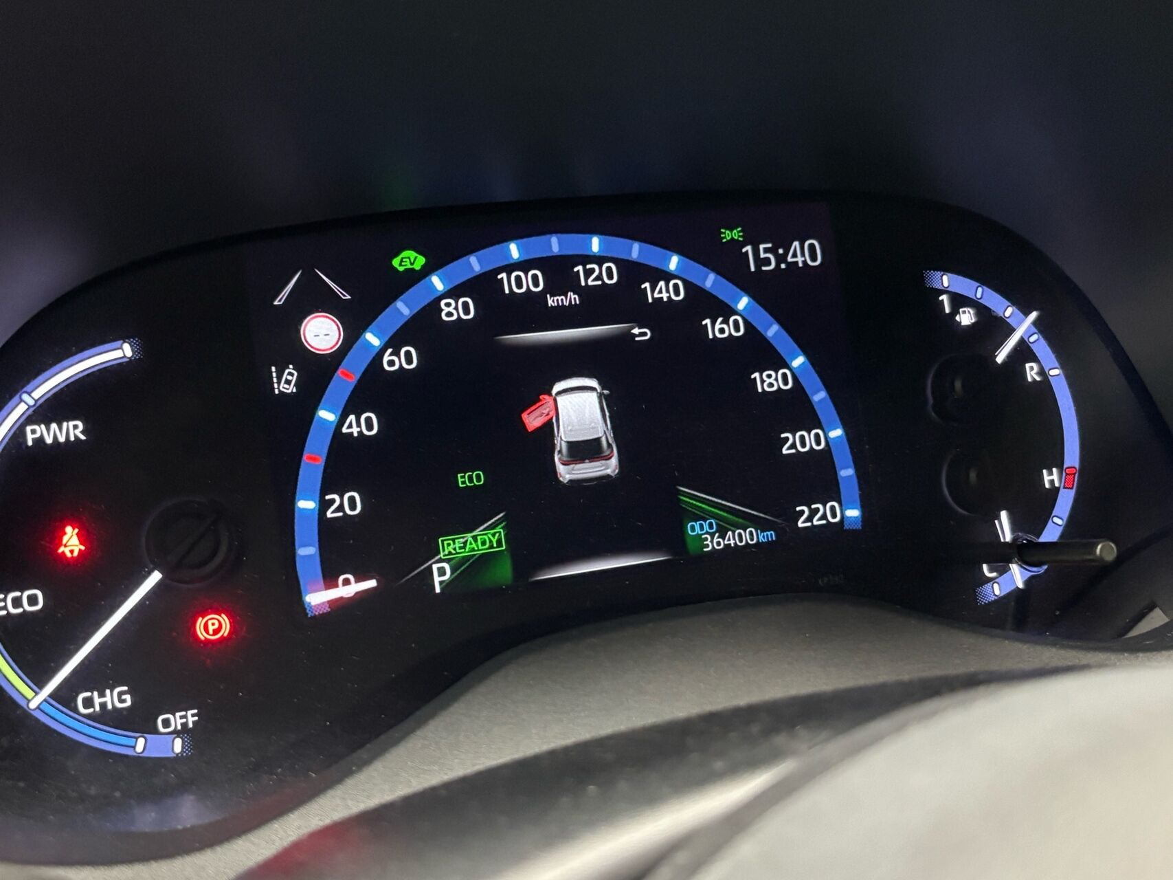 Rød Toyota Yaris Cross fra 2022
