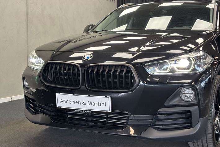 Sort BMW X2 fra 2018