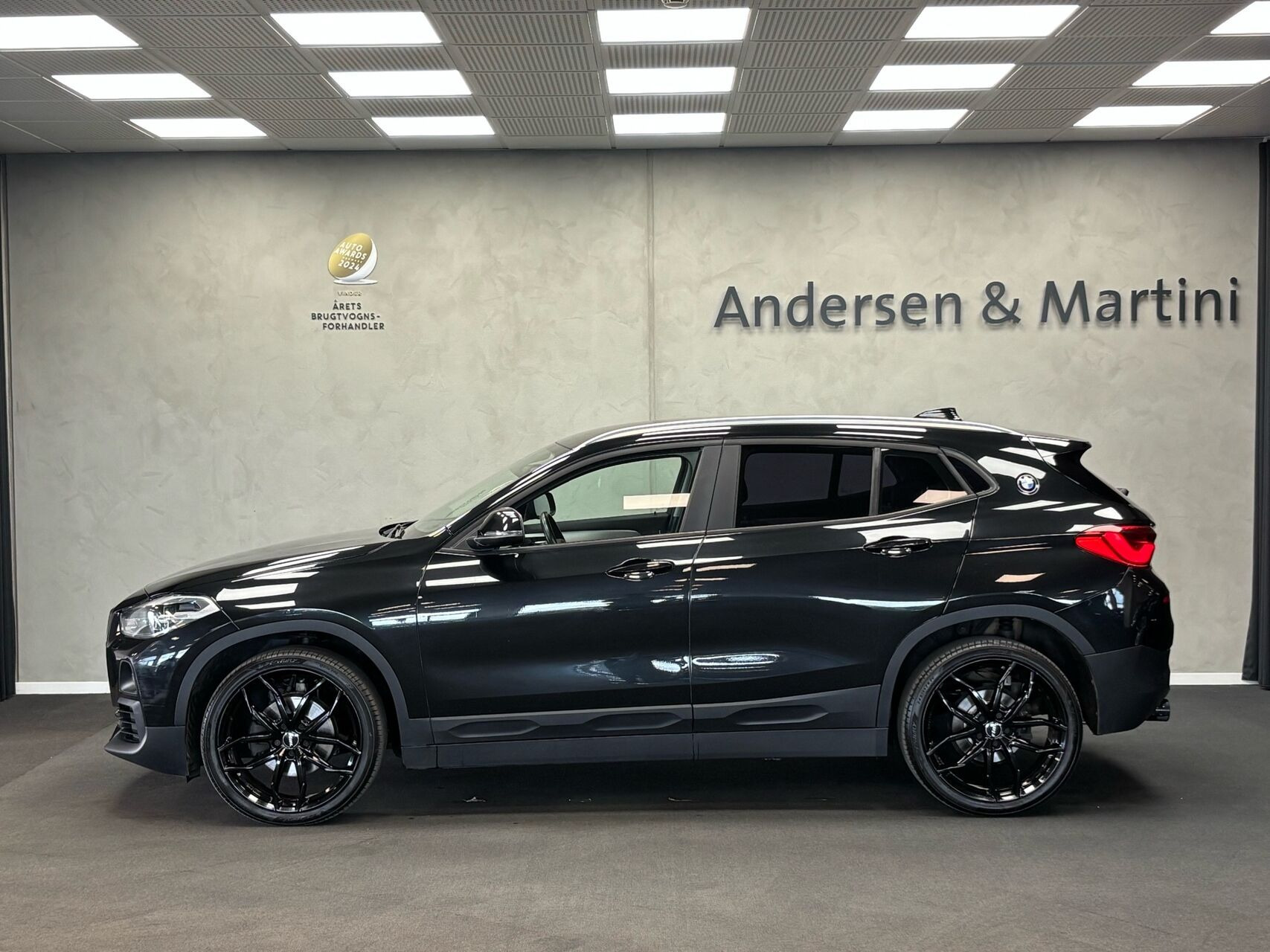 Sort BMW X2 fra 2018