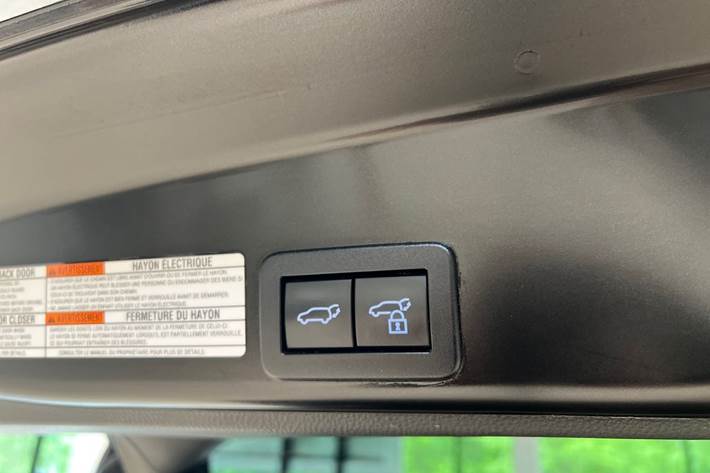 Sort Toyota Yaris Cross fra 2023