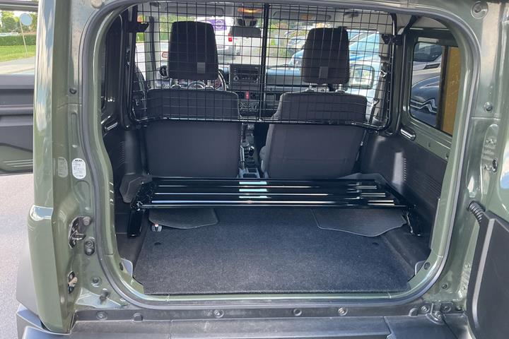Grøn Suzuki Jimny fra 2021