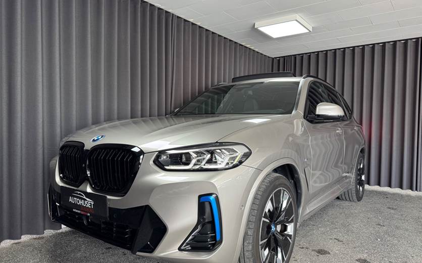 BMW iX3 Charged Plus M-Sport